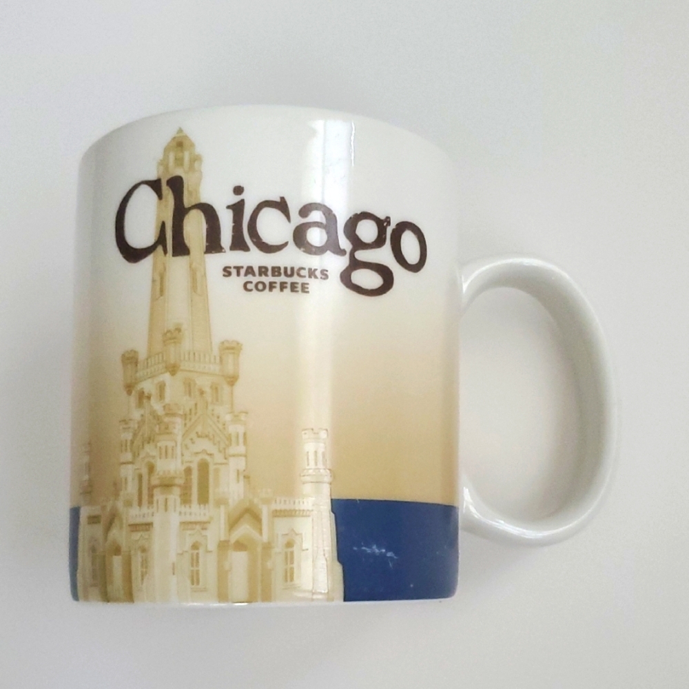 Starbucks Global Icon Collector Series Chicago Skyline Mug 2009 Coffee Tea